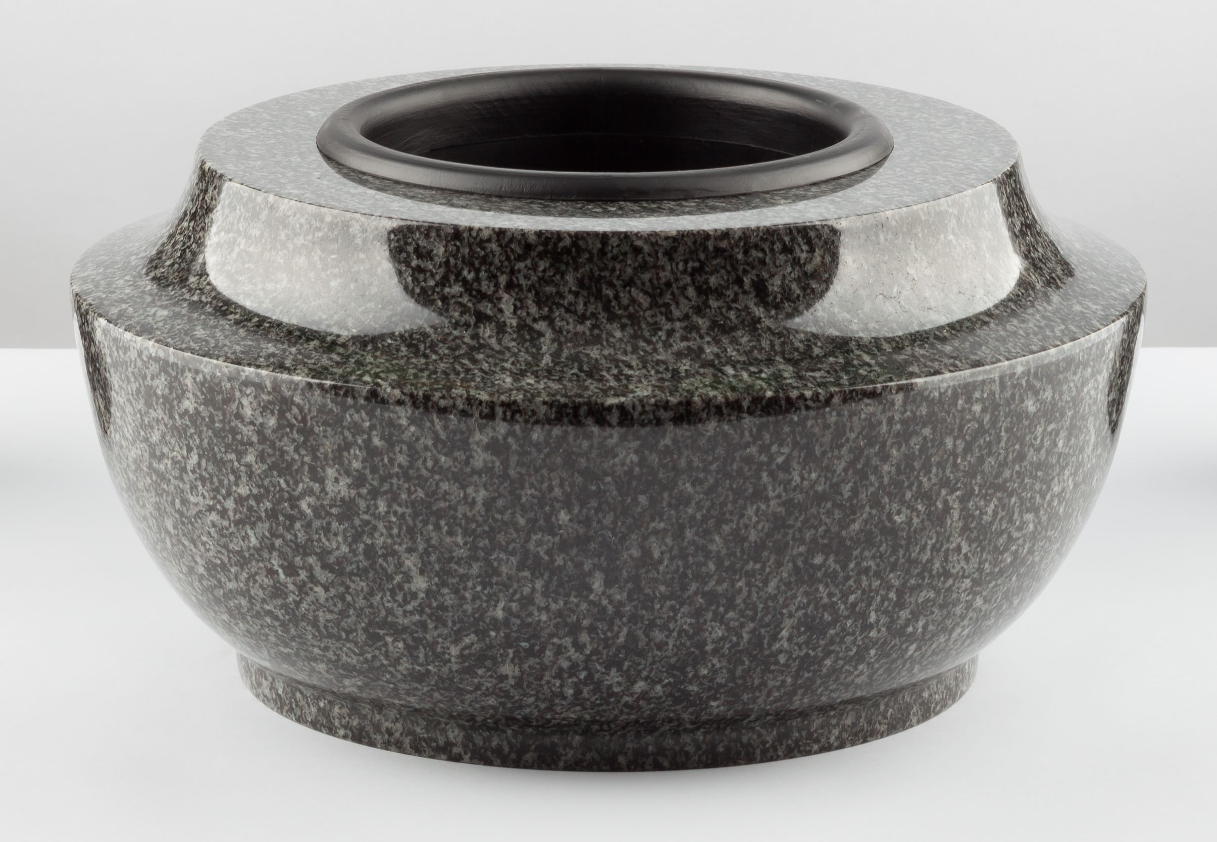 Cementary bowl M17