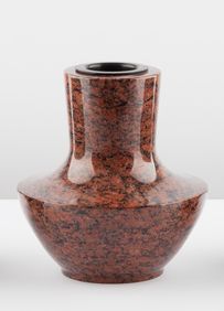 Cementary Vase V28