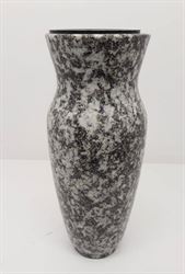 Hřbitovní váza AV323 tuzemská žula - doprodej
